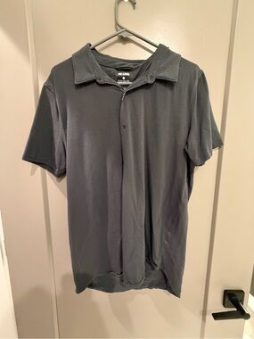 Casual Short-Sleeve Button Down Shirt - Dark Gray